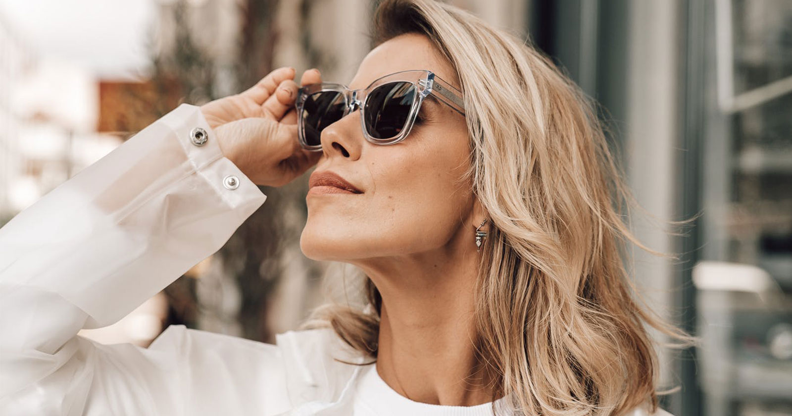 Best Color Glasses For White Hair | Vlookoptical™