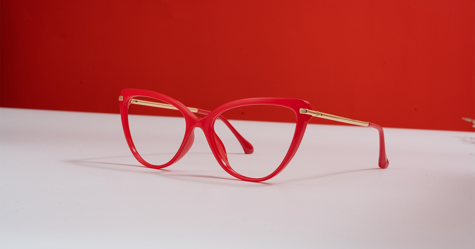 Best Color Glasses for Brown Eyes