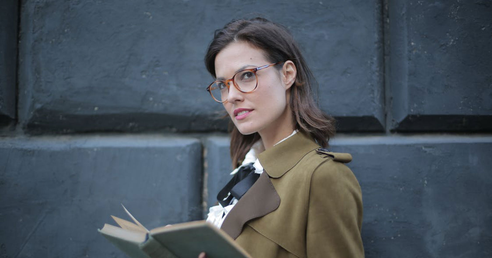 How To Pick Right Eyeglasses